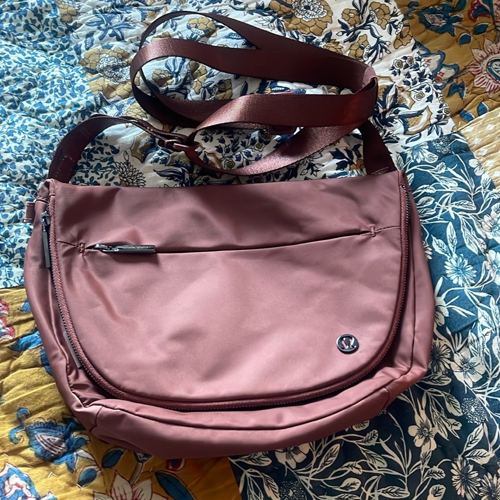 Lululemon crossbody bag